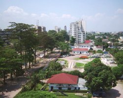 The boulevard of 30 June in Kinshasa, April 2003