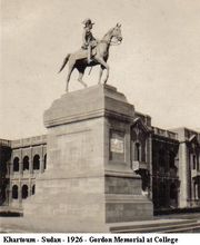 Gordon Memorial at University 1926