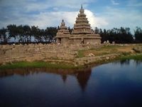 Mahabalipuram Shore Temple built between 7th century and 9th century by the Pallavas
