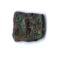 Coin showing Karttikeya and Lakshmi (Ujjain, circa 150&ndash;75 BCE)