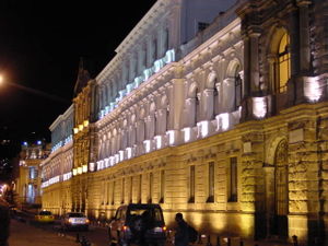 Street of the old town (Centro Hist&oacute;rico) at night (Garc&iacute;a Moreno street).