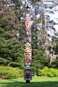 The Tlingit K'alyaan Pole, erected at the site of Fort Shis'kí Noow in Sitka National Historical Park to commemorate the lives of those lost in the Battle of Sitka.